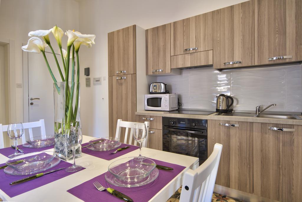 Cozy And Modern Valletta 1-Bedroom Bilik gambar